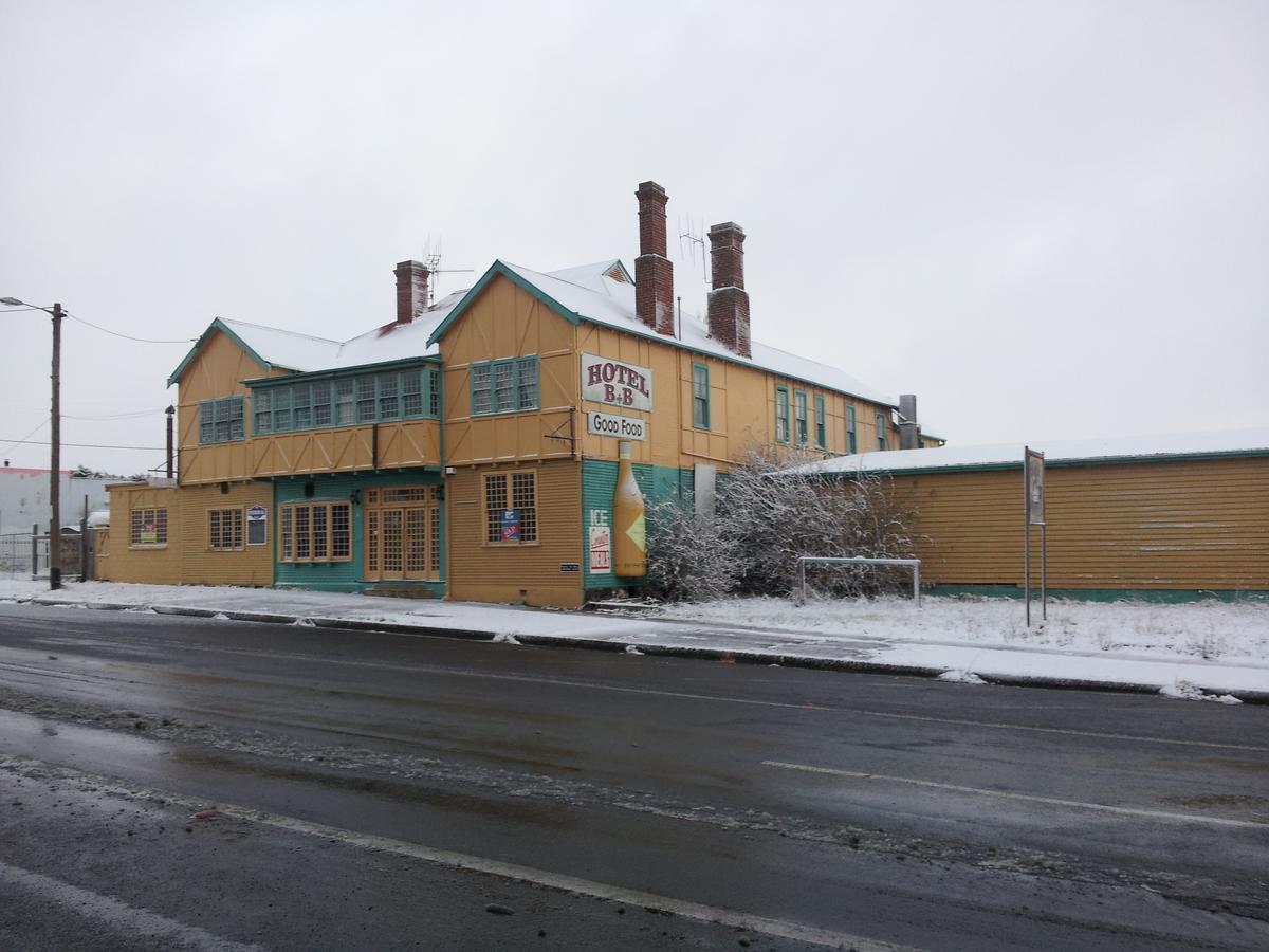 The Federal Hotel Nimmitabel Exterior foto